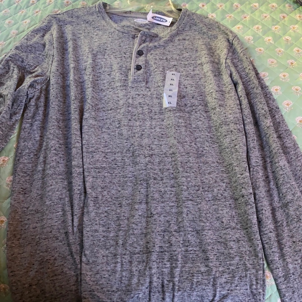 Men’s Henley long sleeve shirt